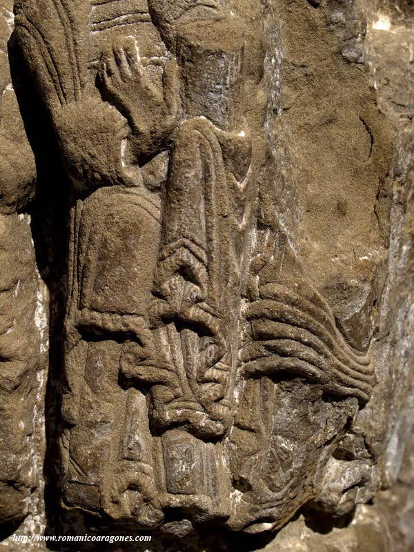 DETALLE DEL TRATAMIENTO DE LOS PLIEGUES